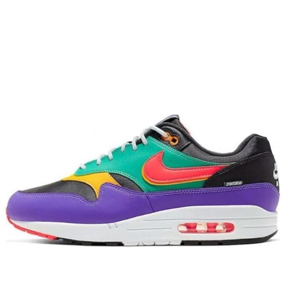 Nike Air Max 1 Windbreaker